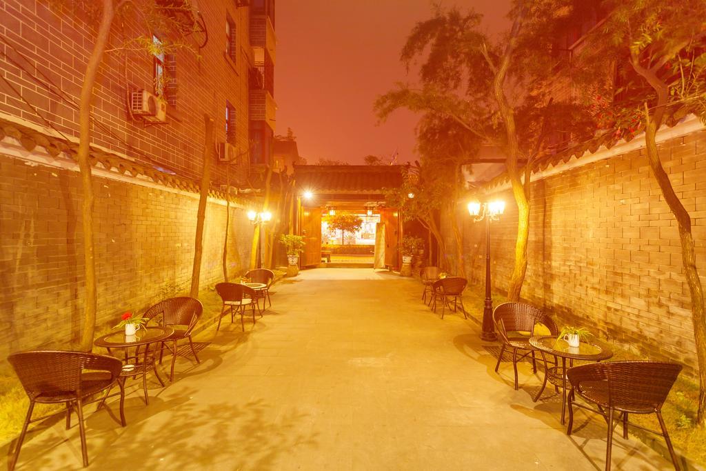 צ'נגדו Starway Flower Hotel מראה חיצוני תמונה